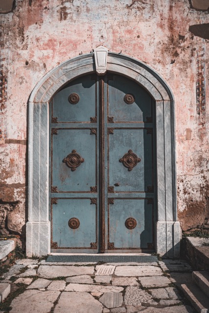 Door to